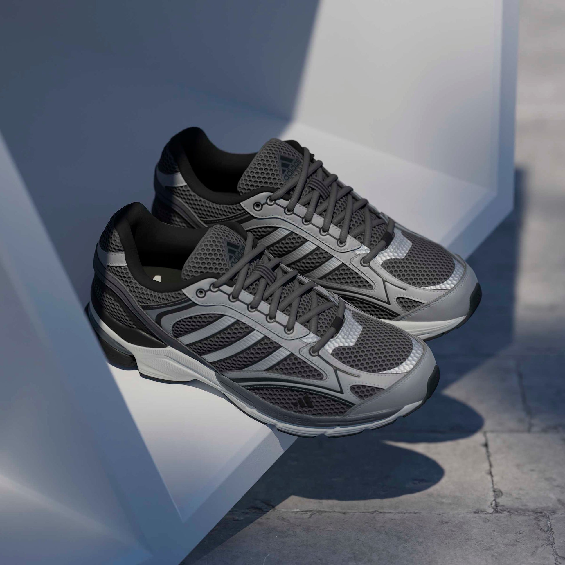 ADIDAS SPIRITAIN 2000 GREFOU/MSILVE/CBLACK Bild 5