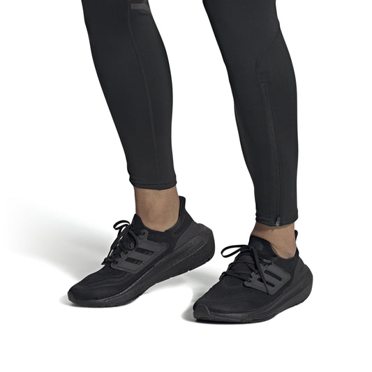 ADIDAS ULTRABOOST LIGHT 23 CBLACK/CBLACK/CBLACK Bild 2
