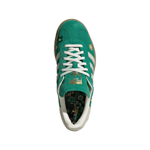 Lade das Bild in den Galerie-Viewer, ADIDAS X LIBERTY LONDON GAZELLE BOLD BGREEN/OWHITE/EQTYEL Bild 10
