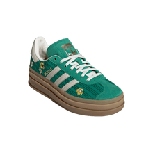 Lade das Bild in den Galerie-Viewer, ADIDAS X LIBERTY LONDON GAZELLE BOLD BGREEN/OWHITE/EQTYEL Bild 7
