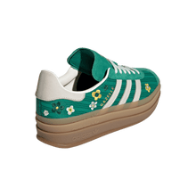 Lade das Bild in den Galerie-Viewer, ADIDAS X LIBERTY LONDON GAZELLE BOLD BGREEN/OWHITE/EQTYEL Bild 8
