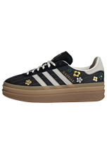 Lade das Bild in den Galerie-Viewer, ADIDAS X LIBERTY LONDON GAZELLE BOLD CBLACK/OWHITE/EQTYEL Bild 12
