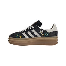 Lade das Bild in den Galerie-Viewer, ADIDAS X LIBERTY LONDON GAZELLE BOLD CBLACK/OWHITE/EQTYEL Bild 9
