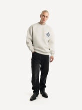 Lade das Bild in den Galerie-Viewer, ANOTHER COTTON LAB STILL PRETTY SWEATSHIRT GREY Bild 2

