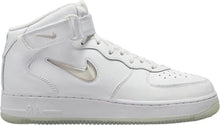 Load image into Gallery viewer, NIKE AIR FORCE 1 MID '07
