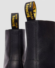 Lade das Bild in den Galerie-Viewer, DR. MARTENS 1460 PASCAL AMBASSADOR BLACK Bild 8
