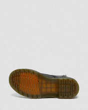 Lade das Bild in den Galerie-Viewer, DR. MARTENS 1460 PASCAL NAPPA FRONT ZIP BLACK Bild 7
