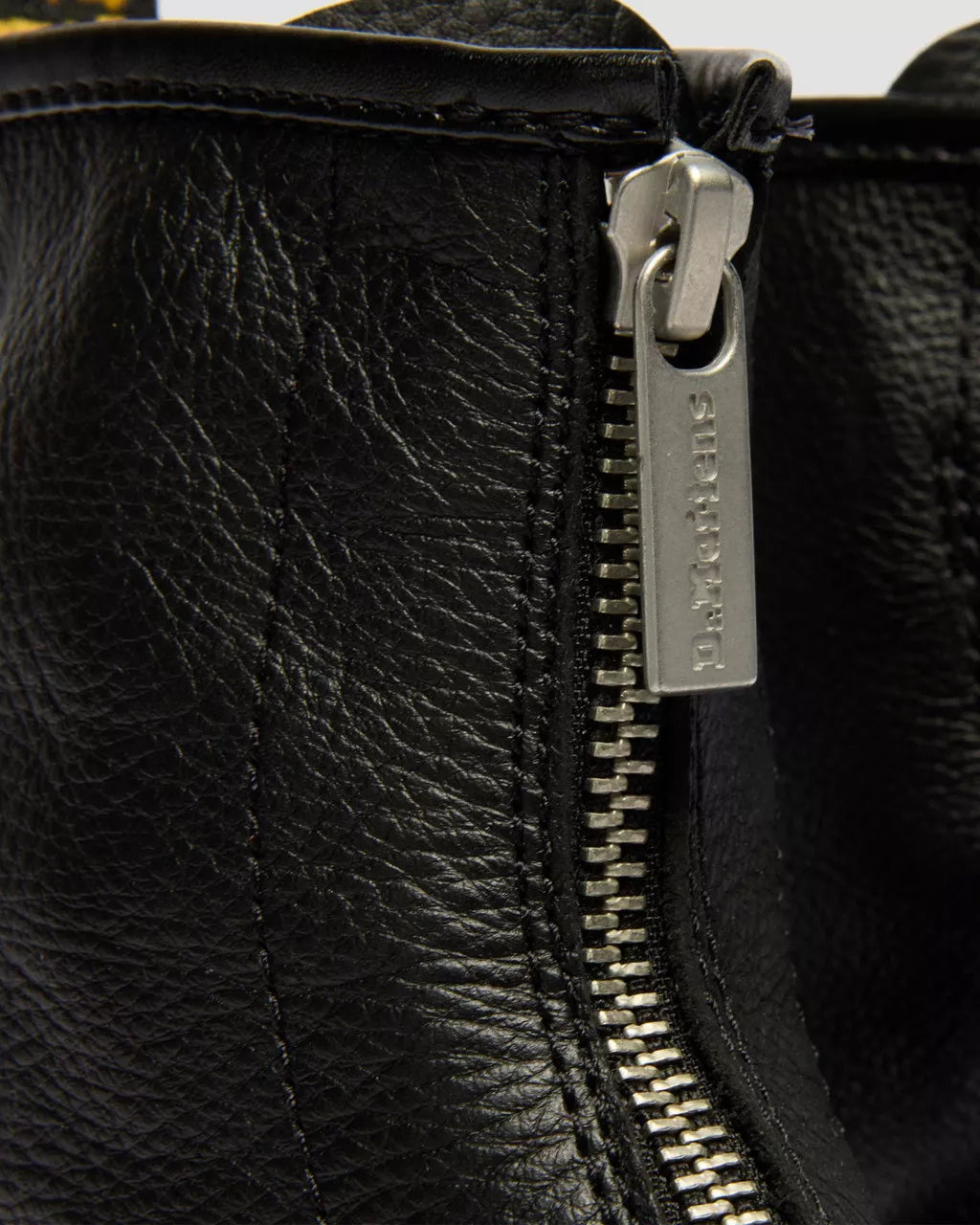 DR. MARTENS 1460 PASCAL VIRGINIA FRONT ZIP BLACK Bild 6
