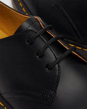 Load image into Gallery viewer, DR. MARTENS 1461 BLACK SMOOTH BLACK Bild 6
