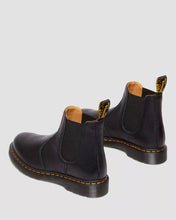 Lade das Bild in den Galerie-Viewer, DR. MARTENS 2976 AMBASSADOR BLACK Bild 6
