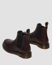 Lade das Bild in den Galerie-Viewer, DR. MARTENS 2976 GRIZZLY LEDER CHELSEA BOOT DARK BROWN Bild 4
