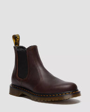 Lade das Bild in den Galerie-Viewer, DR. MARTENS 2976 GRIZZLY LEDER CHELSEA BOOT DARK BROWN Bild 8
