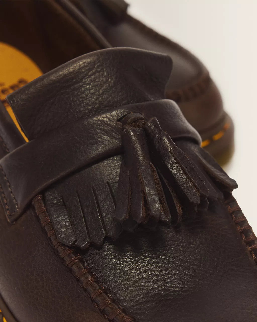 DR. MARTENS ADRIAN TASSEL LOAFER AMBASSADOR DARK BROWN Bild 4