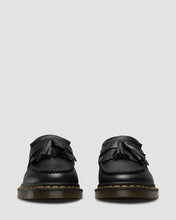 Lade das Bild in den Galerie-Viewer, DR. MARTENS ADRIAN VIRGINIA TASSEL LOAFER BLACK Bild 3
