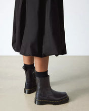 Load image into Gallery viewer, DR. MARTENS AMAAYAH LO BLACK ORLEANS Bild 2
