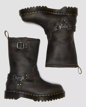 Lade das Bild in den Galerie-Viewer, DR. MARTENS ANISTONE HI BIKER BOOTS BURNISHED WAXY PULL UP WP CHARCOAL GREY BURNISHED WAXY PULL UP WP Bild 3
