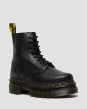 Lade das Bild in den Galerie-Viewer, DR. MARTENS AUDRICK 8-EYE BOOT NAPPA LUX BLACK NAPPA LUX Bild 9
