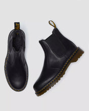 Lade das Bild in den Galerie-Viewer, DR MARTENS 2976 GRIZZLY CHELSEA BOOT GEFÜTTERT BLACK Bild 3
