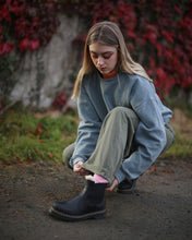 Lade das Bild in den Galerie-Viewer, DR MARTENS 2976 LEONORE BLACK Bild 3
