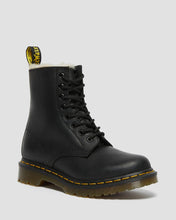 Lade das Bild in den Galerie-Viewer, DR MARTENS SERENA GEFÜTTERT BLACK Bild 8
