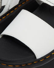 Lade das Bild in den Galerie-Viewer, DR. MARTENS VOSS QUAD PLATFORM - Bild 7
