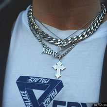 Lade das Bild in den Galerie-Viewer, FAINZ FROZEN CROSS CHAIN - Bild 2
