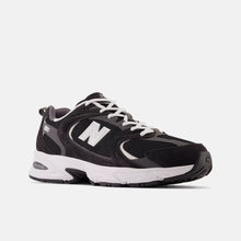 Load image into Gallery viewer, NEW BALANCE 530
