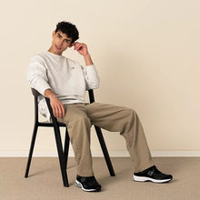 Lade das Bild in den Galerie-Viewer, NEW BALANCE 2002R BLACK Bild 3
