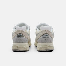 Lade das Bild in den Galerie-Viewer, NEW BALANCE 2002R LINEN Bild 4
