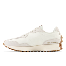 Lade das Bild in den Galerie-Viewer, NEW BALANCE 327 MOONBEAM Bild 5
