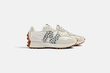 Lade das Bild in den Galerie-Viewer, NEW BALANCE 327 SEA SALT Bild 3
