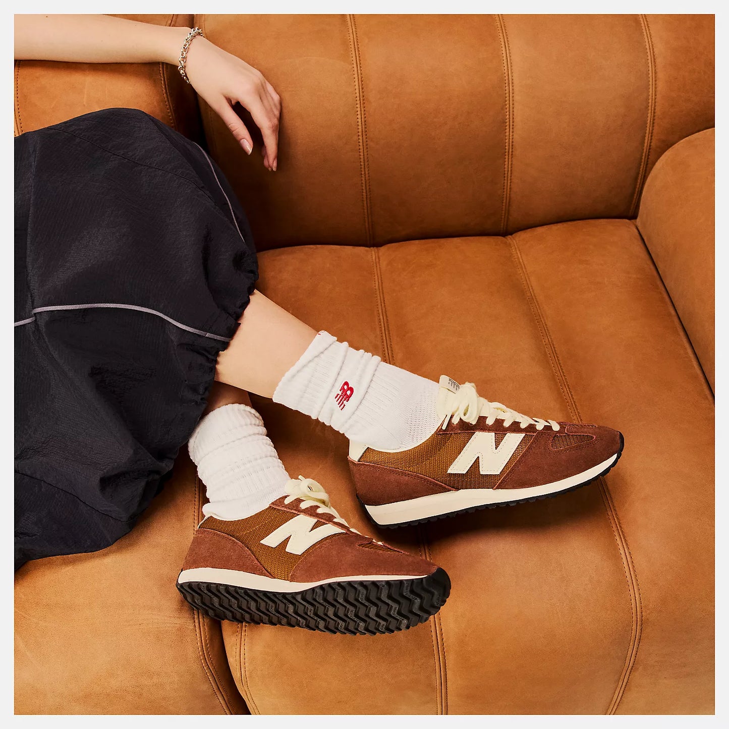 NEW BALANCE 471 BROWN Bild 3