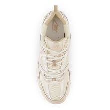 Lade das Bild in den Galerie-Viewer, NEW BALANCE 530 BEIGE / ANGORA / INCENSE AA Bild 6
