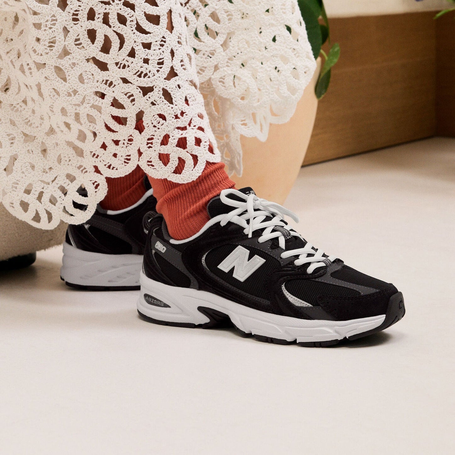 NEW BALANCE 530 BLACK / MAGNET / SILVER METALLIC CC Bild 3