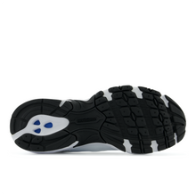 Lade das Bild in den Galerie-Viewer, NEW BALANCE 530 WHITE / BLACK EWB Bild 5
