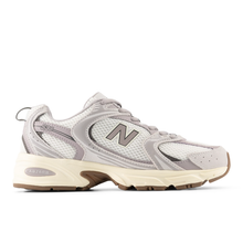 Lade das Bild in den Galerie-Viewer, NEW BALANCE 530 WHITE Bild 1
