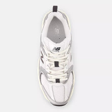 Lade das Bild in den Galerie-Viewer, NEW BALANCE 530 GREY Bild 3
