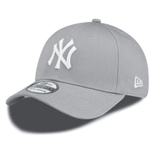 Lade das Bild in den Galerie-Viewer, NEW ERA 39THIRTY LEAGUE BASIC NEW YORK YANKEES GREY Bild 1
