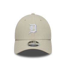 Lade das Bild in den Galerie-Viewer, NEW ERA 9FORTY M-CROWN SNAPBACK DETROIT TIGERS LIGHT BEIGE Bild 2
