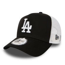 Lade das Bild in den Galerie-Viewer, NEW ERA A-FRAME TRUCKER SNAPBACK LA DODGERS BLKWHI Bild 1
