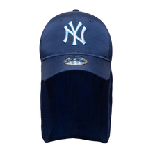 Lade das Bild in den Galerie-Viewer, NEW ERA CHILD SUN SHIELD 9FORTY CAP NEW YORK YANKEES NAVY Bild 2
