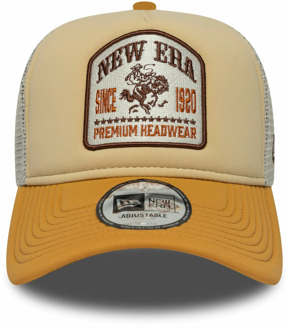 GRAPHIC PATCH A-FRAME TRUCKER CAP LIGHT BEIGE Bild 2