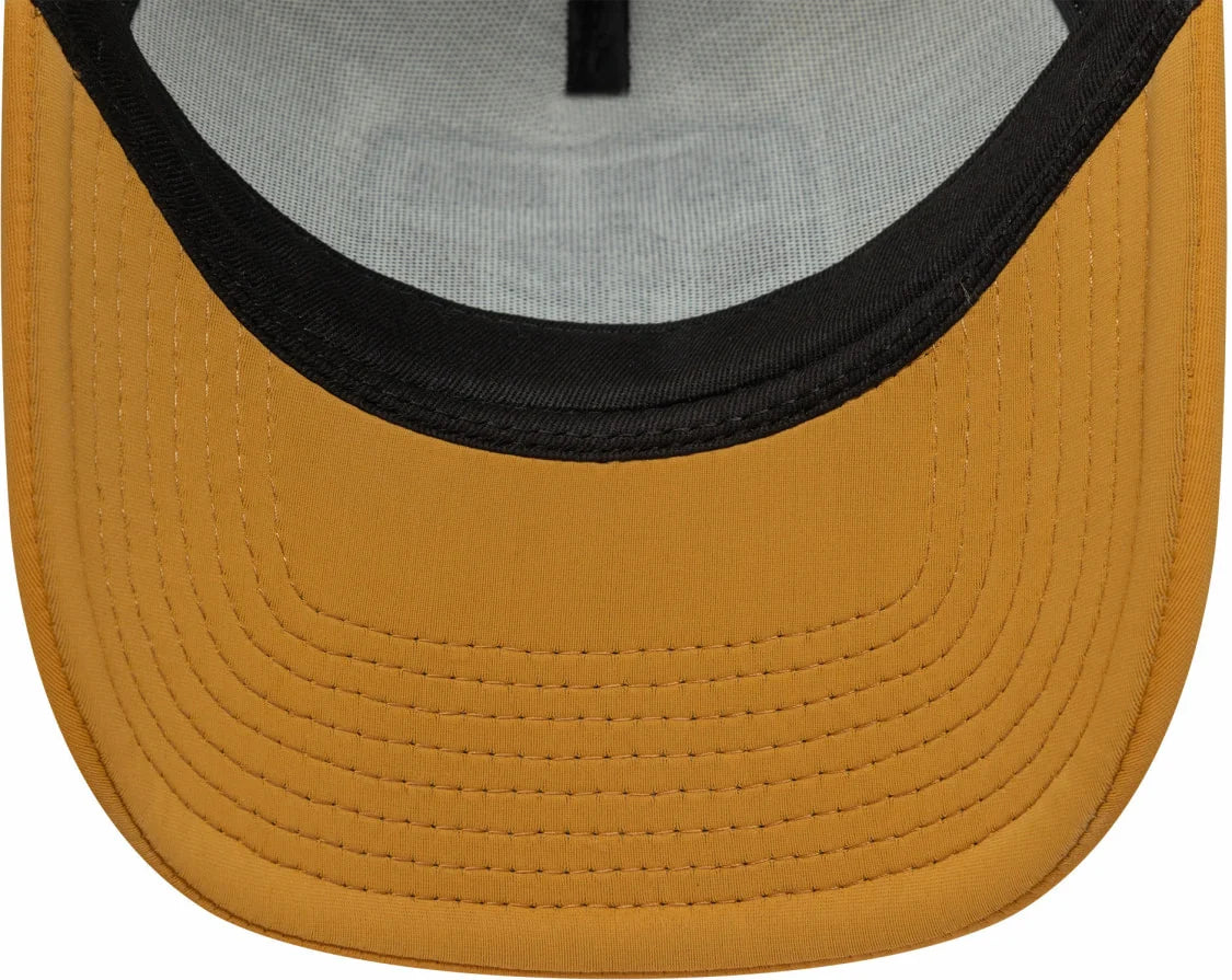 GRAPHIC PATCH A-FRAME TRUCKER CAP LIGHT BEIGE Bild 5