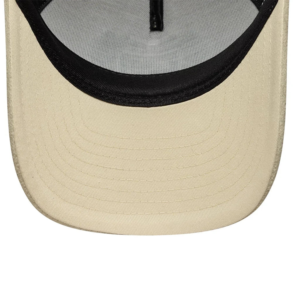 WMNS VELOUR 9FORTY M-CROWN A-FRAME TRUCKER CAP LIGHT BEIGE Bild 5