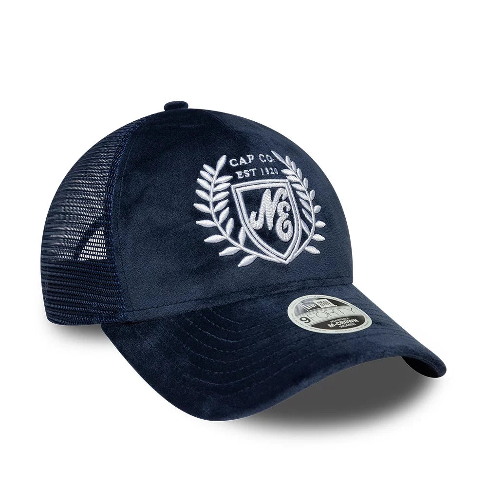 WMNS VELOUR 9FORTY M-CROWN A-FRAME TRUCKER CAP NAVY Bild 3