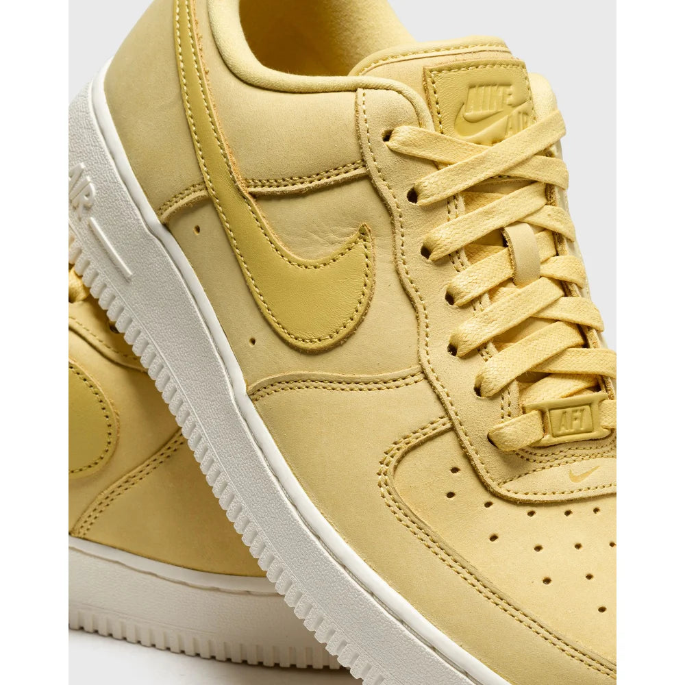 NIKE AIR FORCE 1 PREMIUM SATURN GOLD/SAIL Bild 3