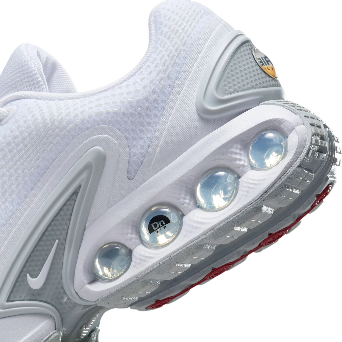 NIKE AIR MAX DN WHITE/WHITE-WHITE-METALLIC SIL Bild 4
