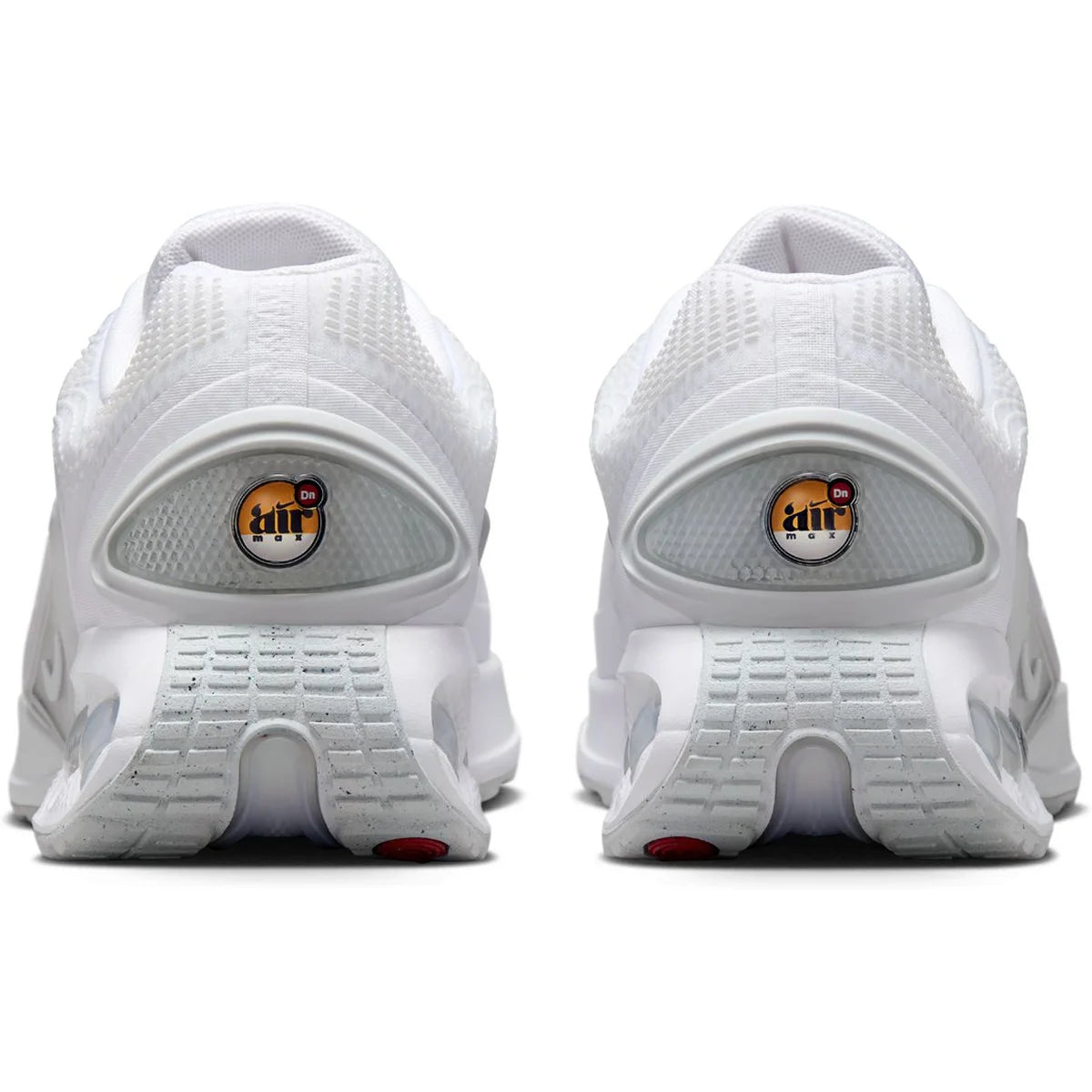NIKE AIR MAX DN WHITE/WHITE-WHITE-METALLIC SIL Bild 6