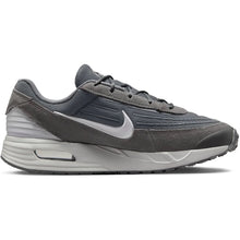 Lade das Bild in den Galerie-Viewer, NIKE AIR MAX VERSE SMOKE GREY/PHOTON DUST-IRON GR SMOKE GREY/PHOTON DUST-IRON GR Bild 9
