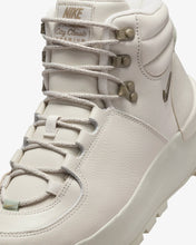 Lade das Bild in den Galerie-Viewer, NIKE CITY CLASSIC PREMIUM BOOT PREMIUM LT OREWOOD BRN/NEUTRAL OLIVE-L Bild 5
